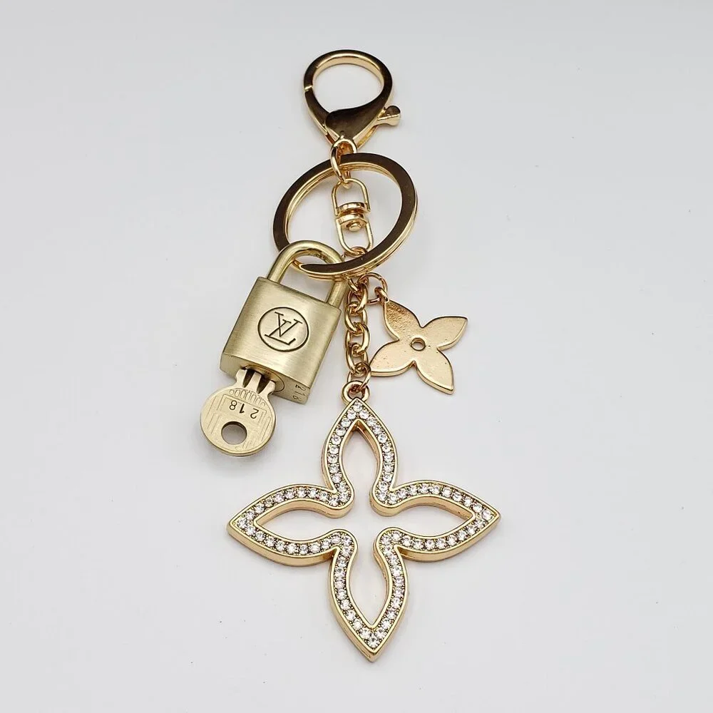 LV Gold Padlock 🔑 Authentic Louis Vuitton Charm + Unbranded Clover Keychain